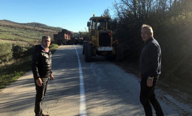 Βελτιώνει το δρόμο από Γλυκομηλιά έως Περτούλι η Περιφέρεια Θεσσαλίας