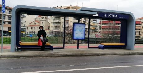 Εντυπωσιακή η νέα στάση λεωφορείων επί της Όθωνος